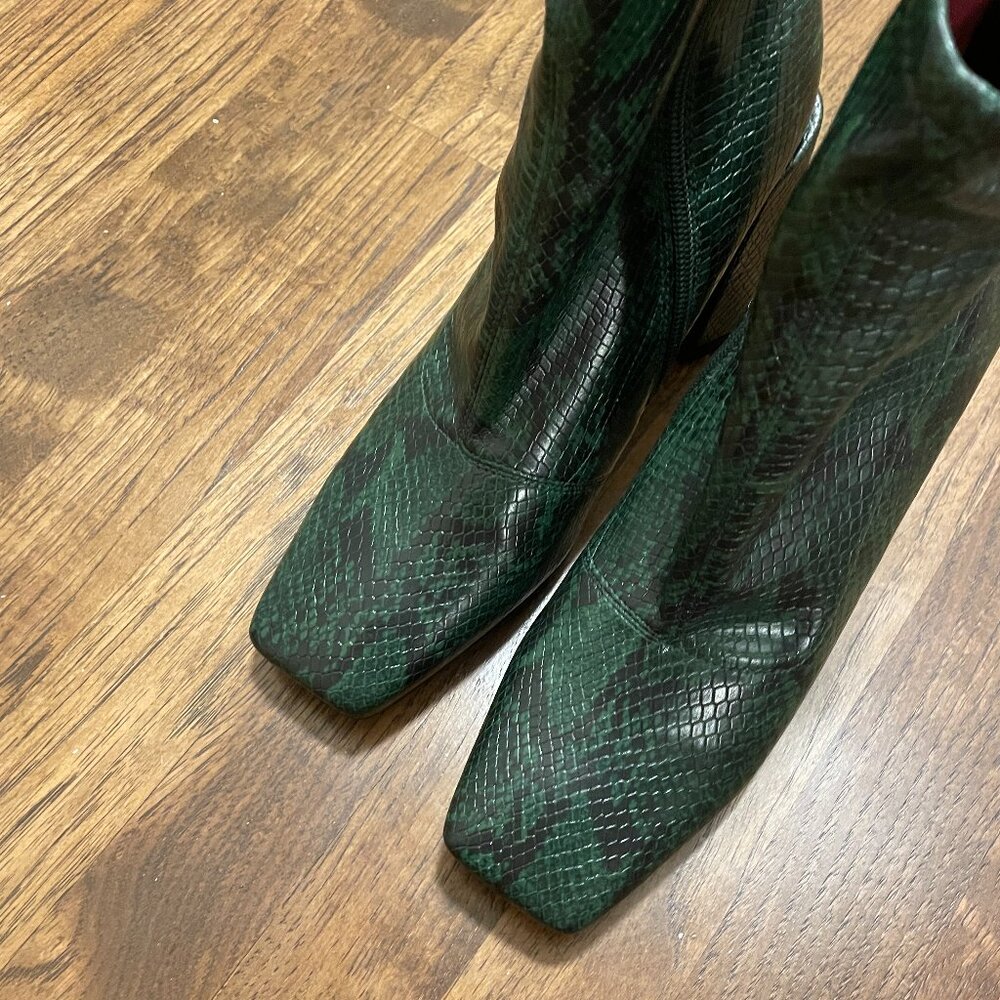 Franco Sarto Harmond Mid Shaft Boots - Women's size 8 - Picture 8 of 10
